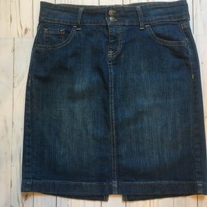 Old Navy Denim Skirt Size-2